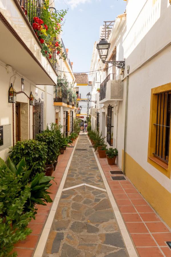 Idyllic Townhouse In Marbella Old Town Villa Exterior photo